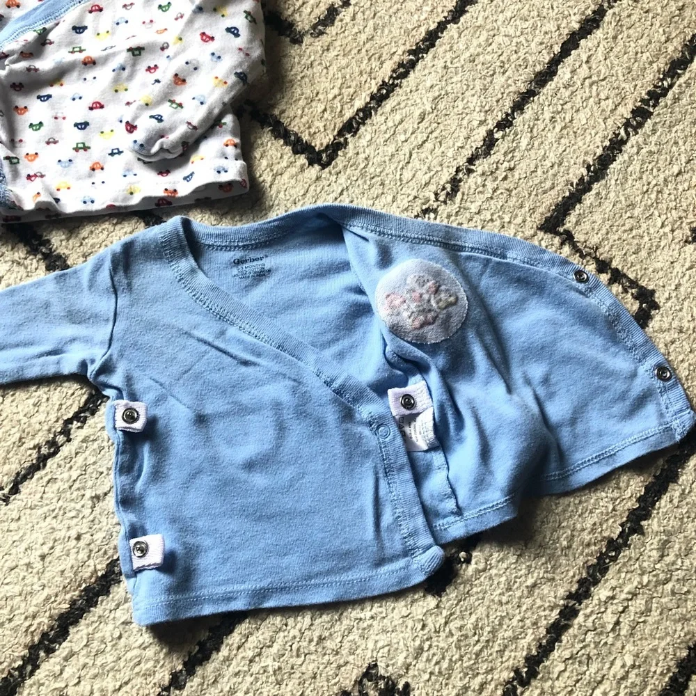 Gerber long sleeve kimono top